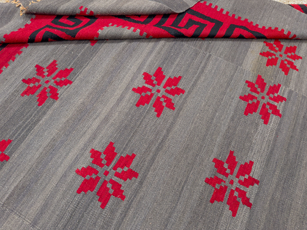 Vintage Austrian Flatweave Kilim Room Size Carpet, No.33789 - Galerie Shabab