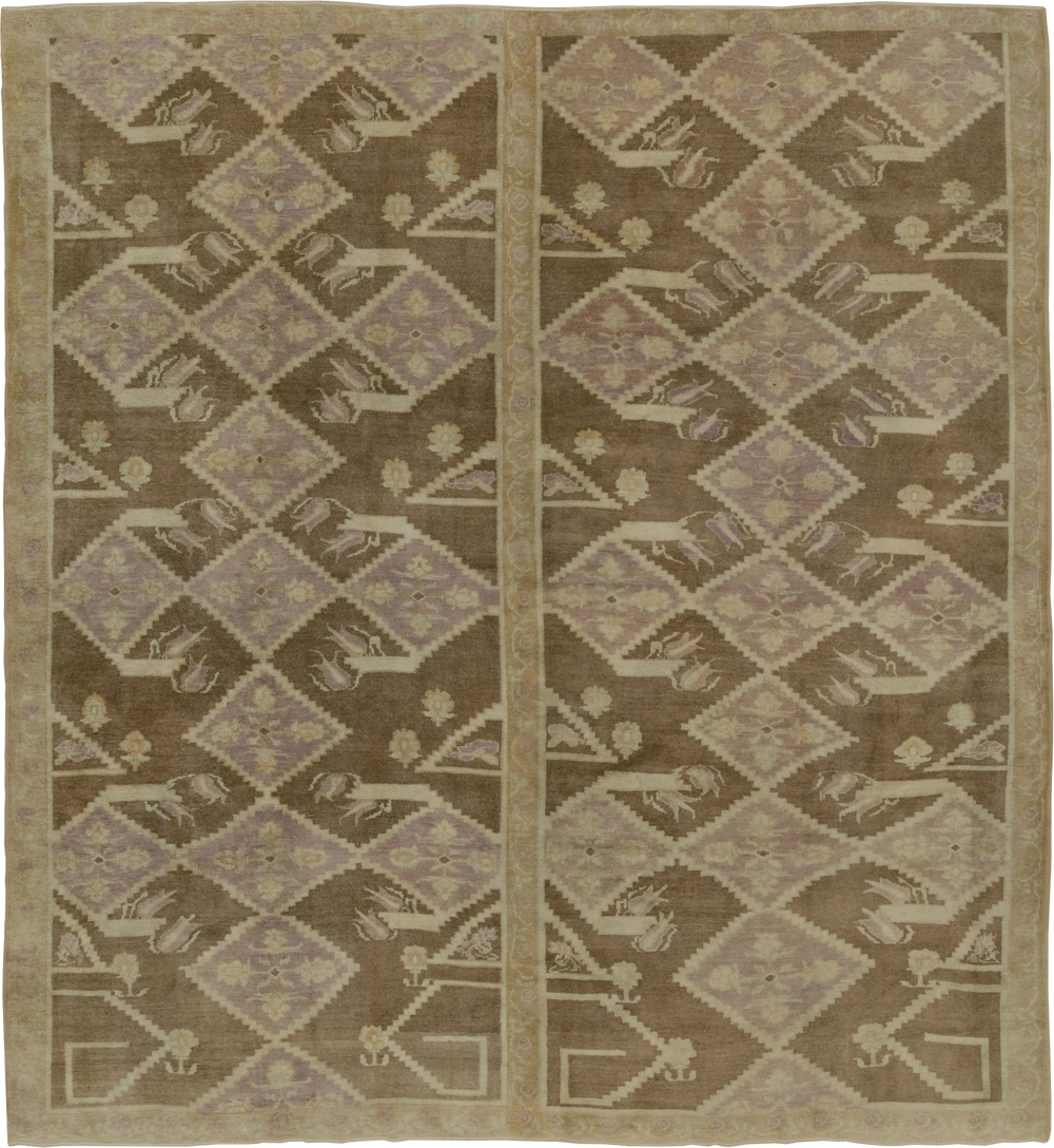 Vintage Turkish Anatolian Square Room Size Carpet, No.33796 - Galerie Shabab