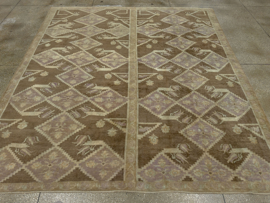 Vintage Turkish Anatolian Square Room Size Carpet, No.33796 - Galerie Shabab