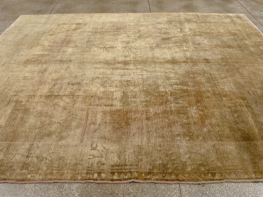 Vintage Turkish Anatolian Room Size Carpet, No.33798 - Galerie Shabab