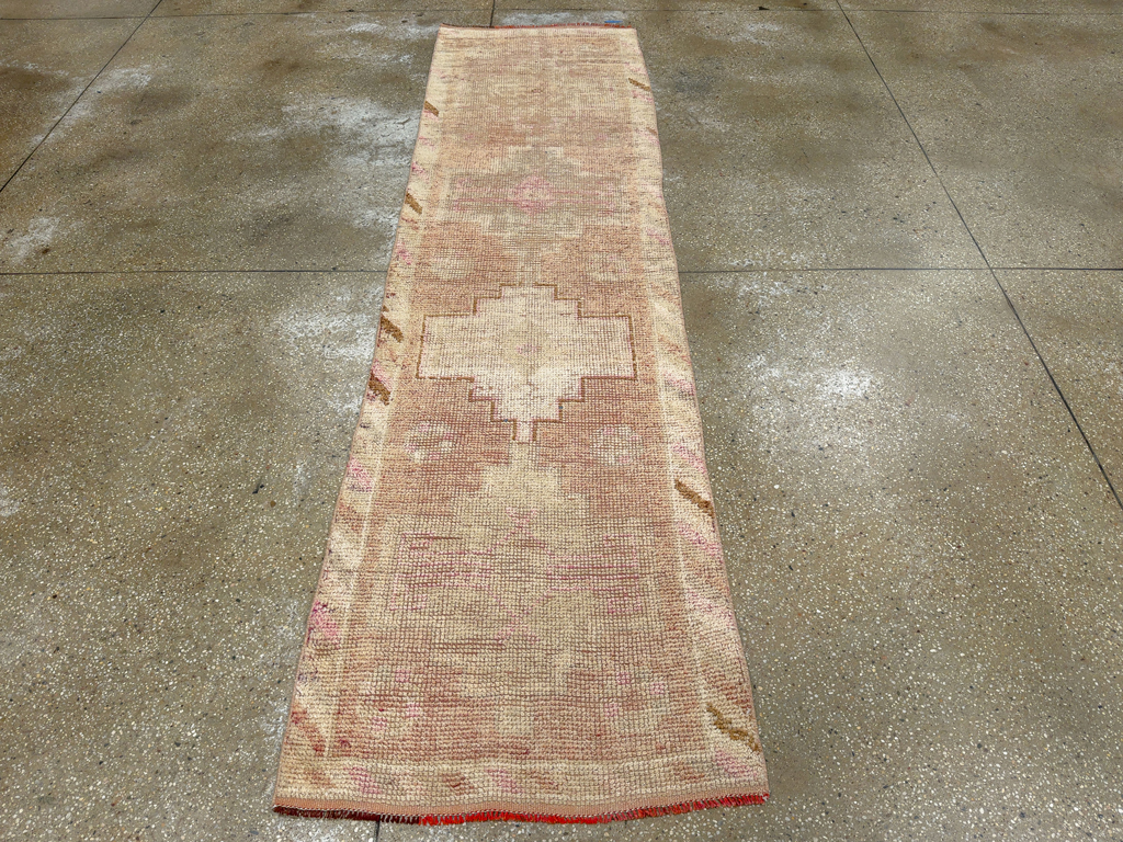 Vintage Turkish Anatolian Runner, No.33800 - Galerie Shabab