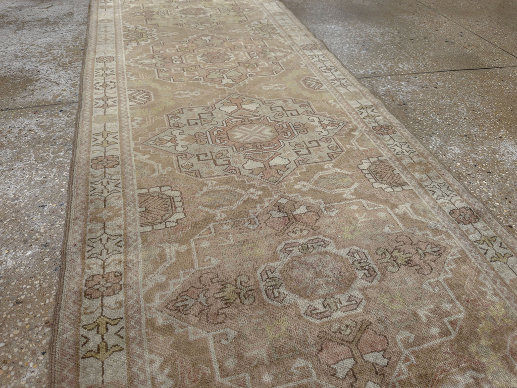 Antique Turkish Sivas Runner, No.33835 - Galerie Shabab