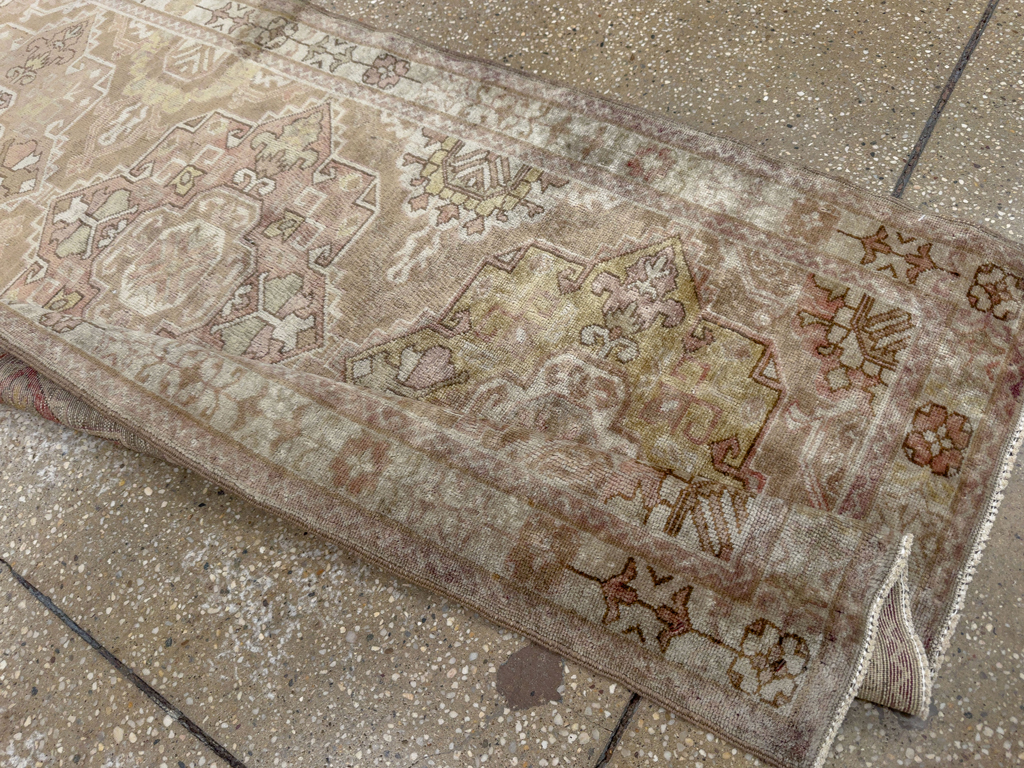 Antique Turkish Sivas Runner, No.33835 - Galerie Shabab