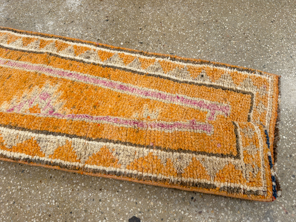 Vintage Turkish Anatolian Runner, No.33838 - Galerie Shabab