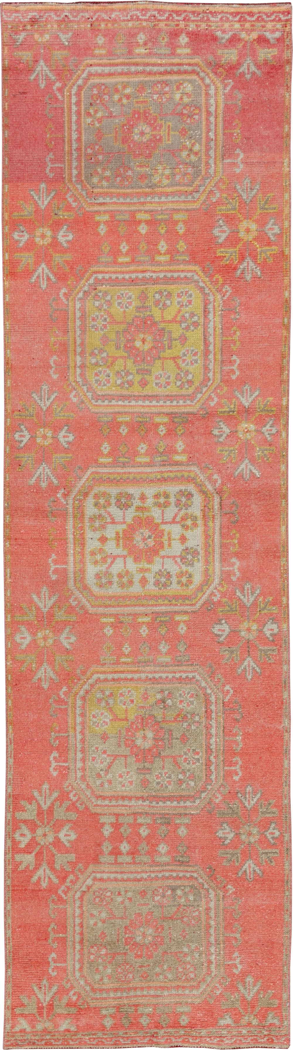 Vintage Turkish Anatolian Runner, No.33839 - Galerie Shabab