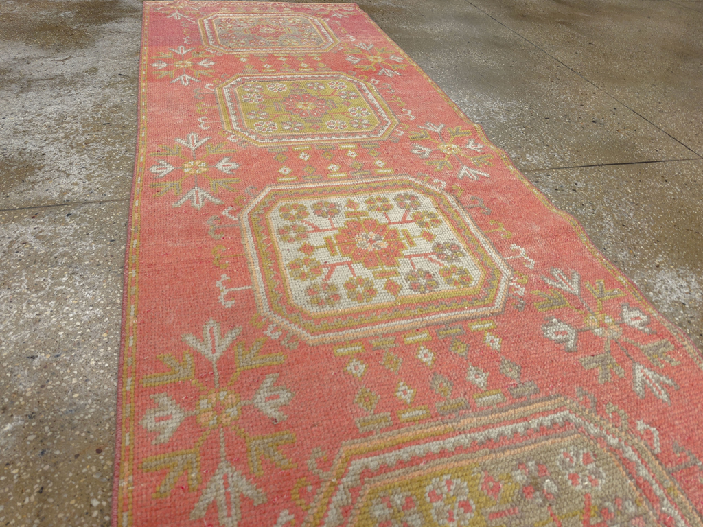 Vintage Turkish Anatolian Runner, No.33839 - Galerie Shabab