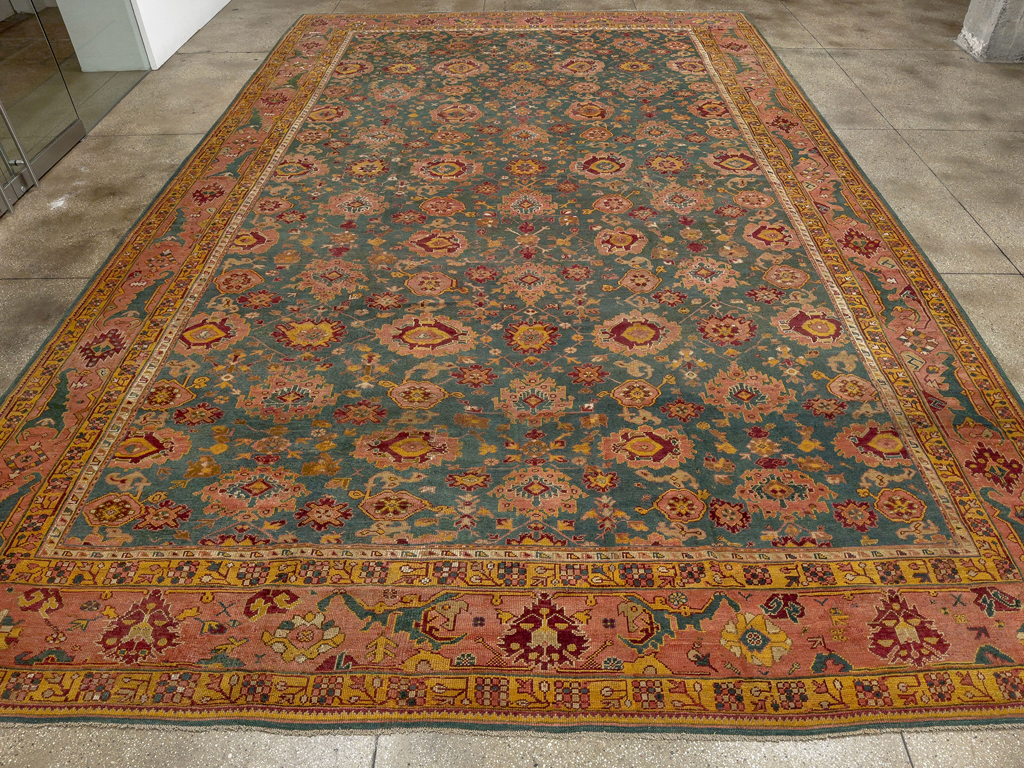 Antique Turkish Oushak Oversize Carpet, No.33866 - Galerie Shabab