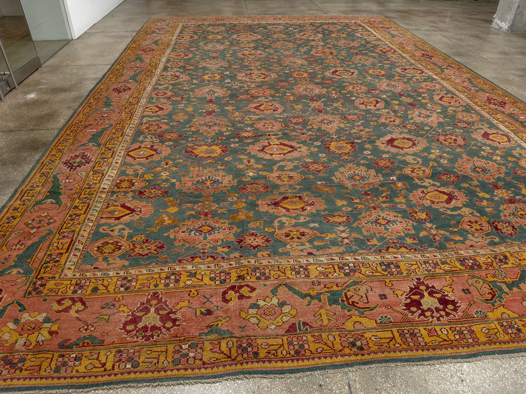Antique Turkish Oushak Oversize Carpet, No.33866 - Galerie Shabab
