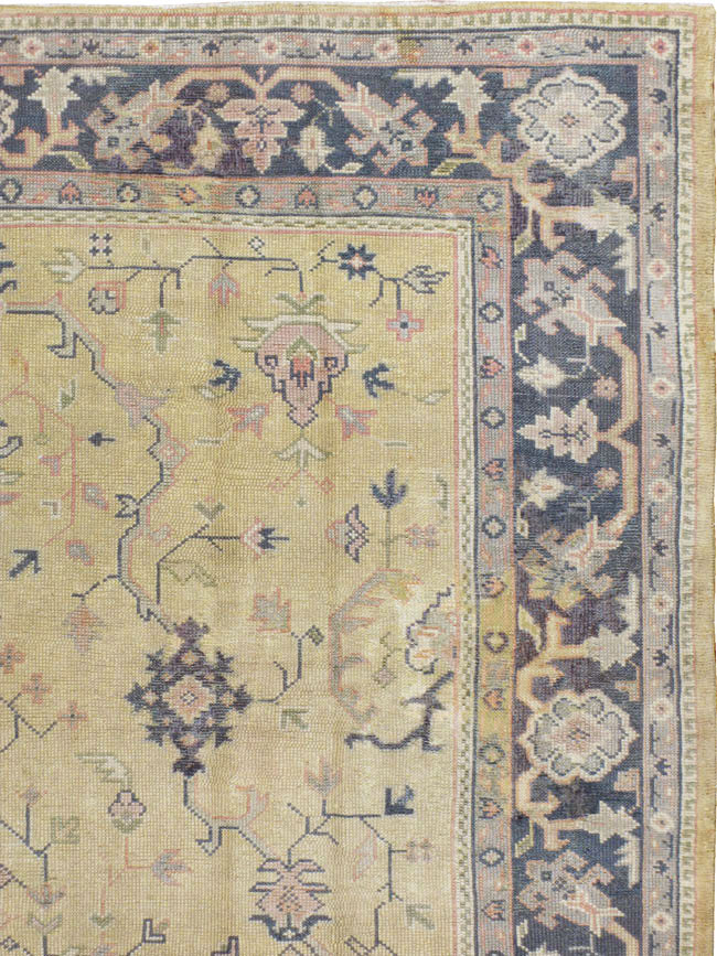 Antique Turkish Oushak Carpet, No.8013 - Galerie Shabab