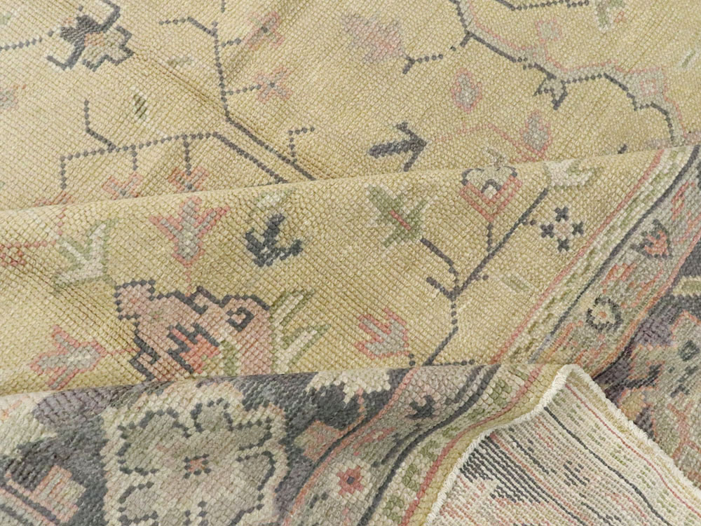 Antique Turkish Oushak Carpet, No.8013 - Galerie Shabab