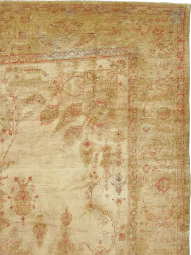 Antique Turkish Sivas Carpet, No.8040 - Galerie Shabab