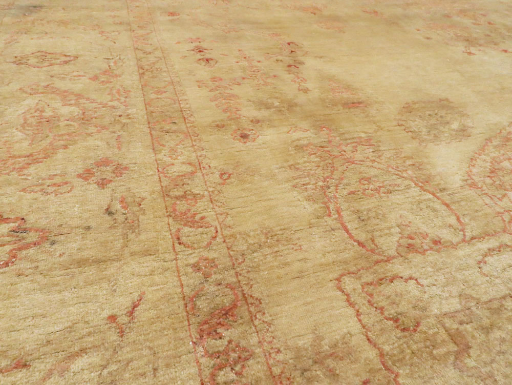 Antique Turkish Sivas Carpet, No.8040 - Galerie Shabab