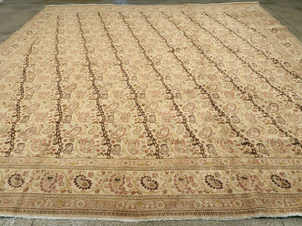 Antique Persian Tabriz Square Carpet, No.8048 - Galerie Shabab