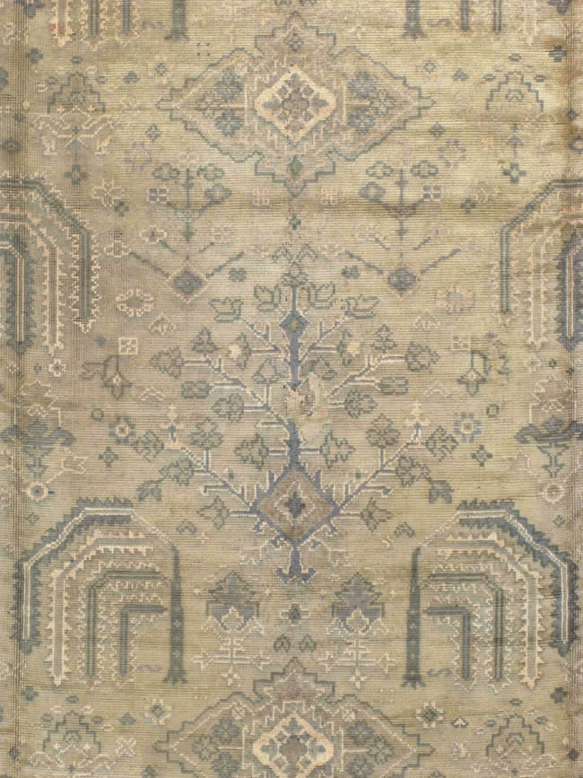 Vintage European Oushak Carpet, No.8050 - Galerie Shabab