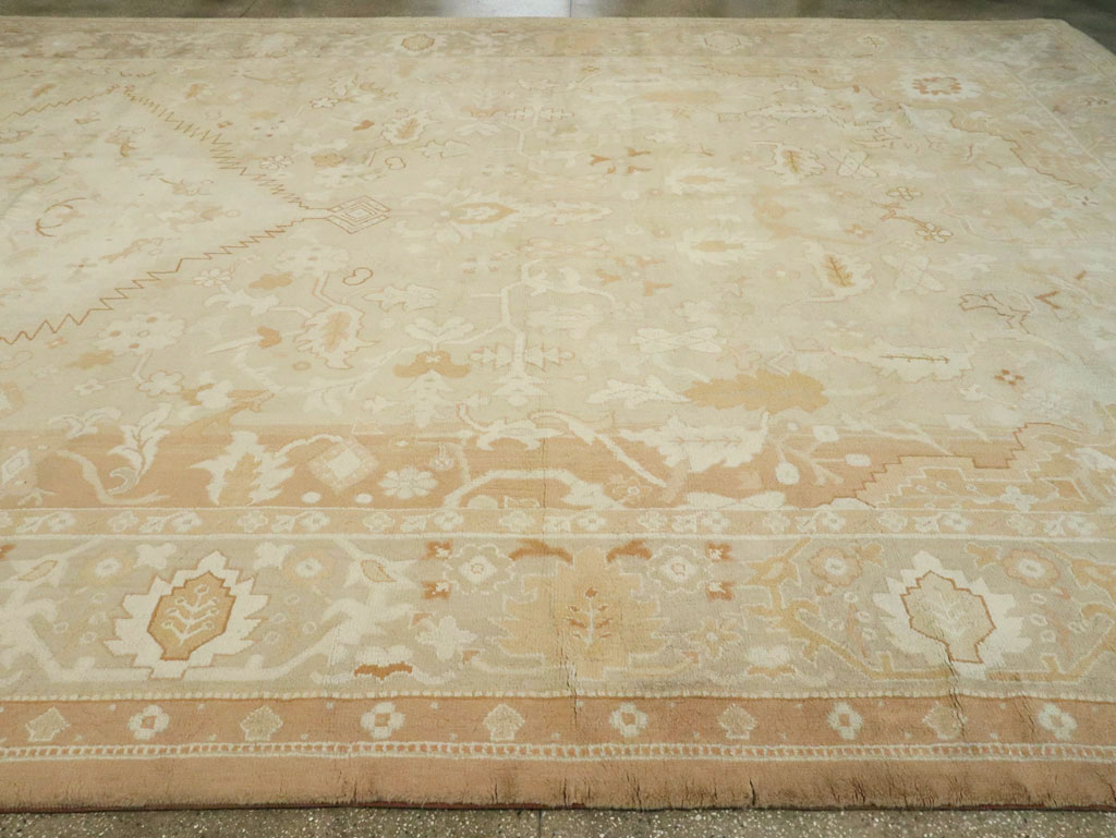 Antique French Savonnerie Carpet, No.8074 - Galerie Shabab
