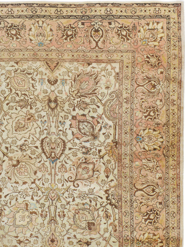 Antique Persian Tabriz Carpet, No.8111 - Galerie Shabab