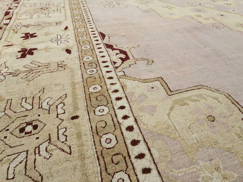 Antique Indian Agra Carpet, No.8152 - Galerie Shabab