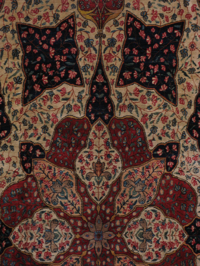 A Lahore Carpet, No.8153 - Galerie Shabab