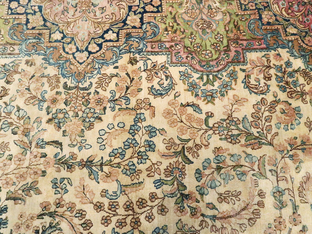 Vintage Persian Kerman Carpet, No.8155 - Galerie Shabab