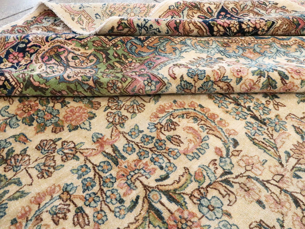 Vintage Persian Kerman Carpet, No.8155 - Galerie Shabab