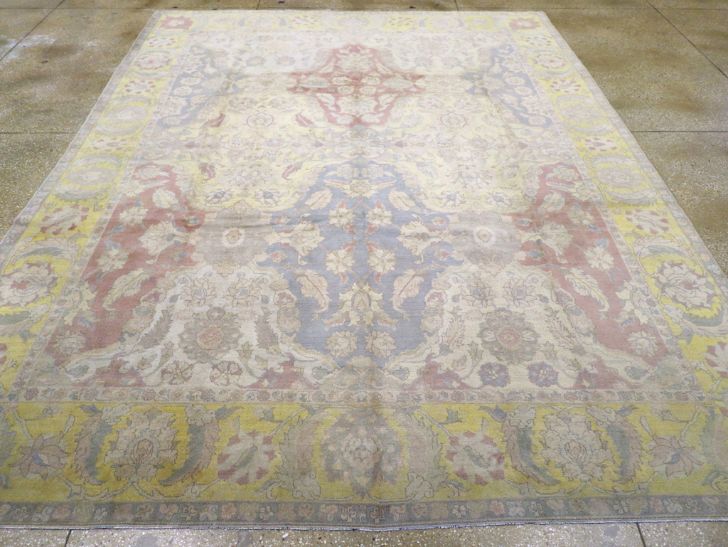 Antique Indian Agra Carpet, No.8183 - Galerie Shabab