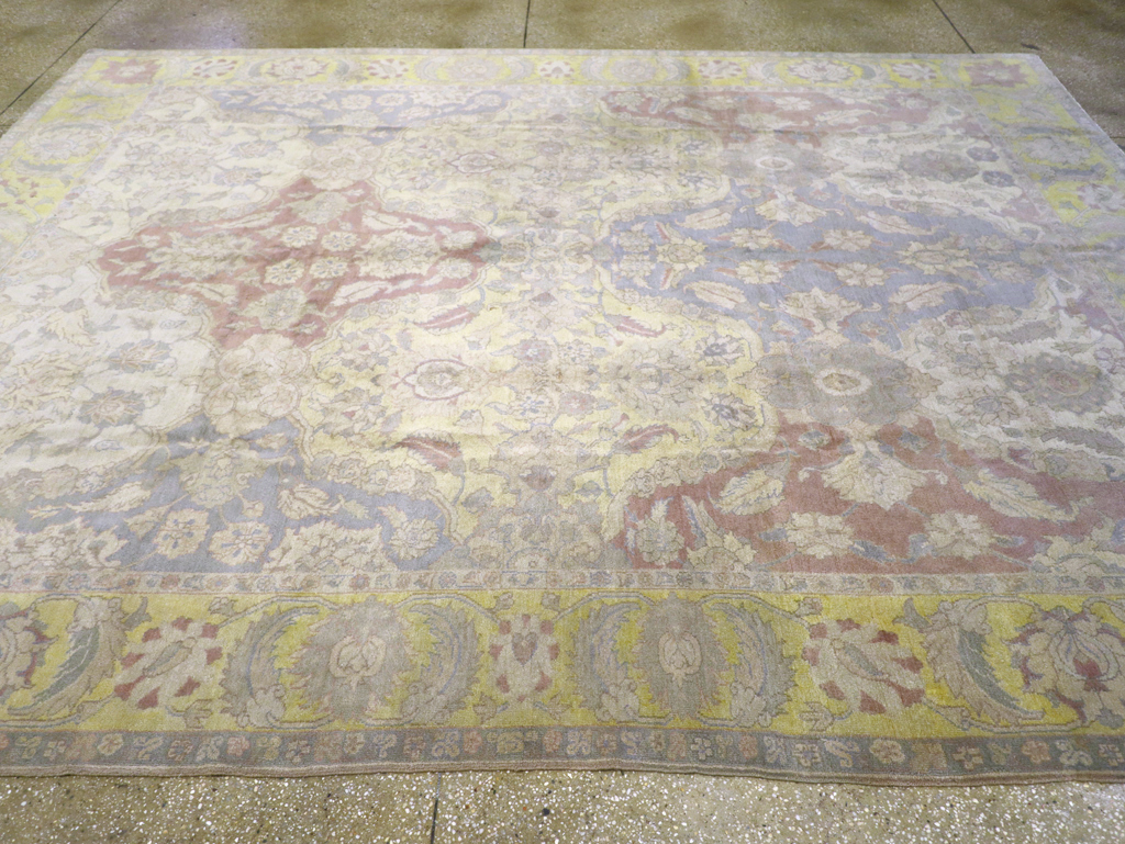Antique Indian Agra Carpet, No.8183 - Galerie Shabab