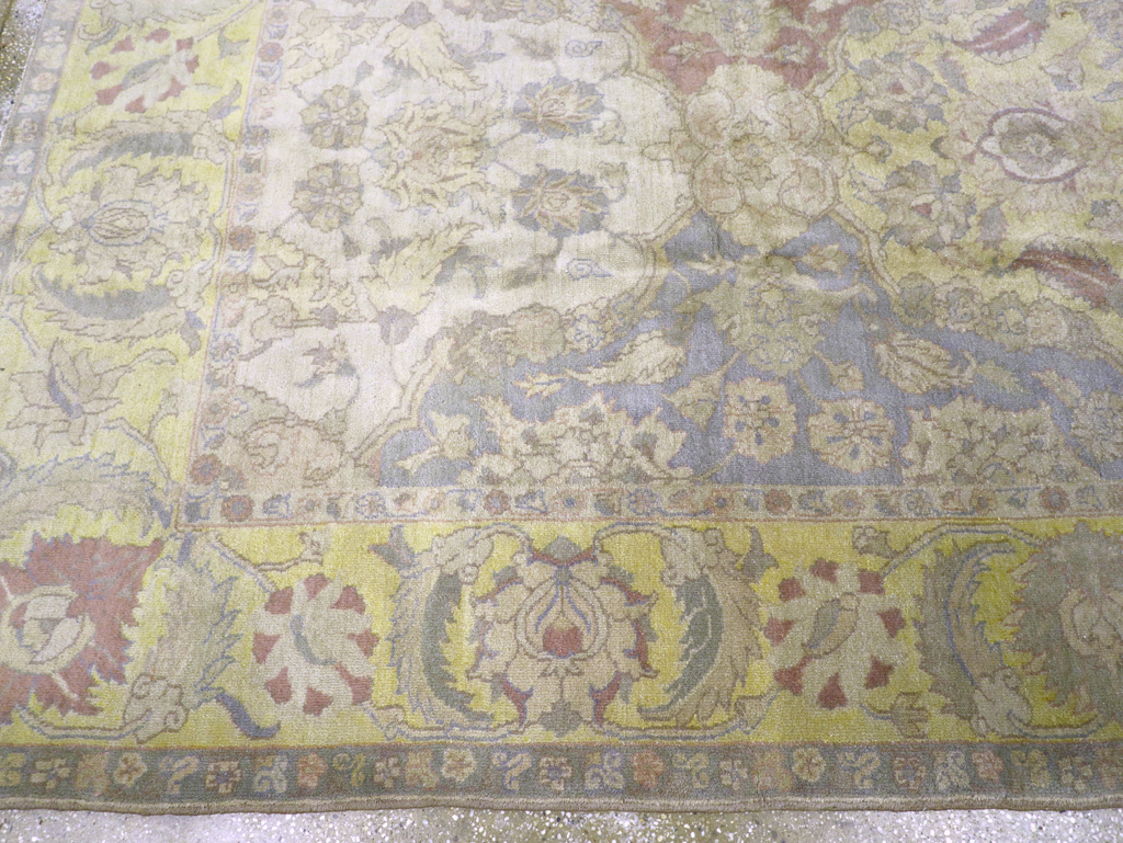Antique Indian Agra Carpet, No.8183 - Galerie Shabab