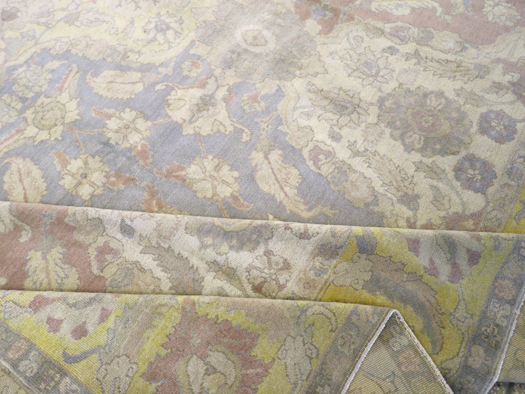 Antique Indian Agra Carpet, No.8183 - Galerie Shabab