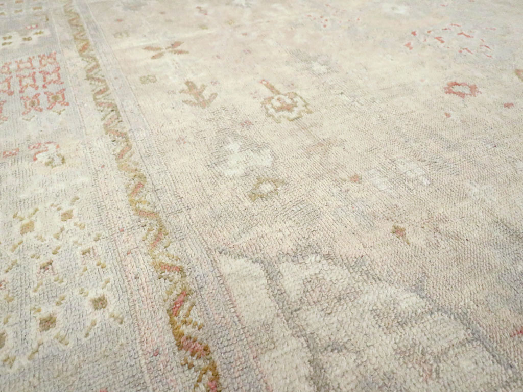 Antique Turkish Oushak Room Size Carpet, No.8192 - Galerie Shabab