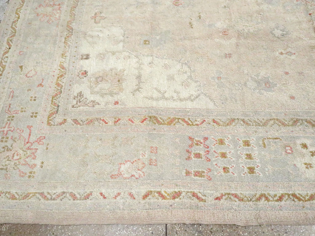 Antique Turkish Oushak Room Size Carpet, No.8192 - Galerie Shabab
