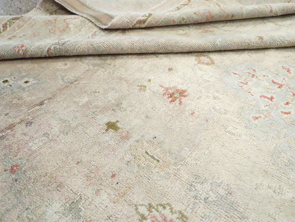Antique Turkish Oushak Room Size Carpet, No.8192 - Galerie Shabab