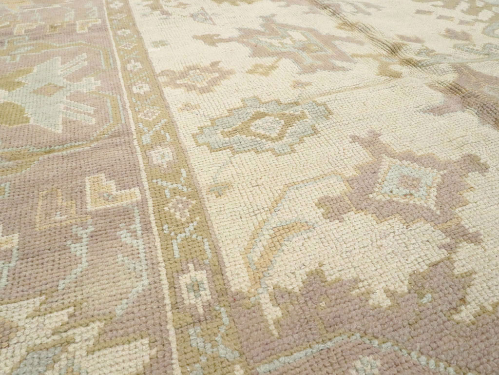 Vintage Turkish Oushak Room Size Carpet, No.8207 - Galerie Shabab