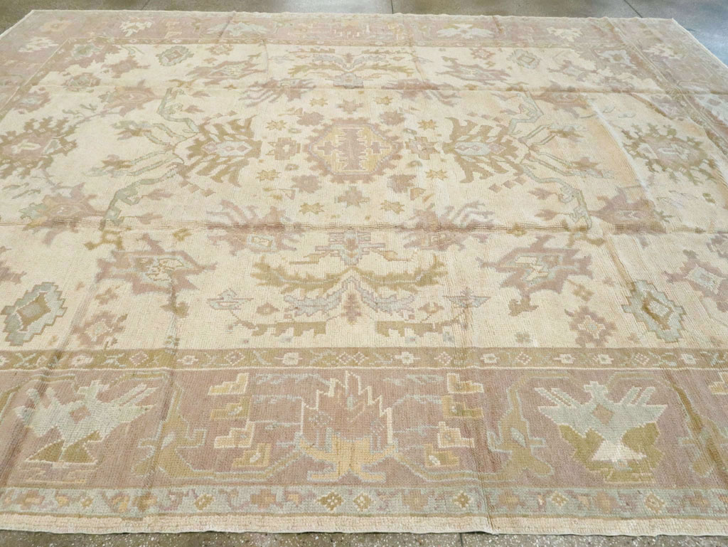 Vintage Turkish Oushak Room Size Carpet, No.8207 - Galerie Shabab