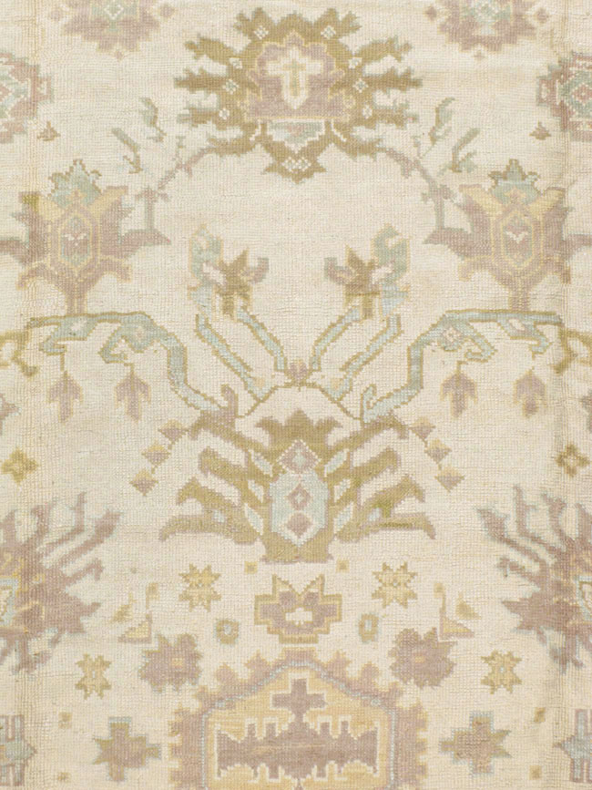Vintage Turkish Oushak Room Size Carpet, No.8207 - Galerie Shabab