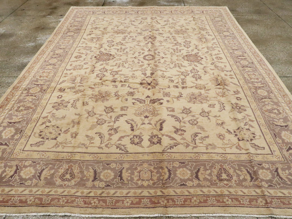 Antique Turkish Oushak Carpet, No.8209 - Galerie Shabab