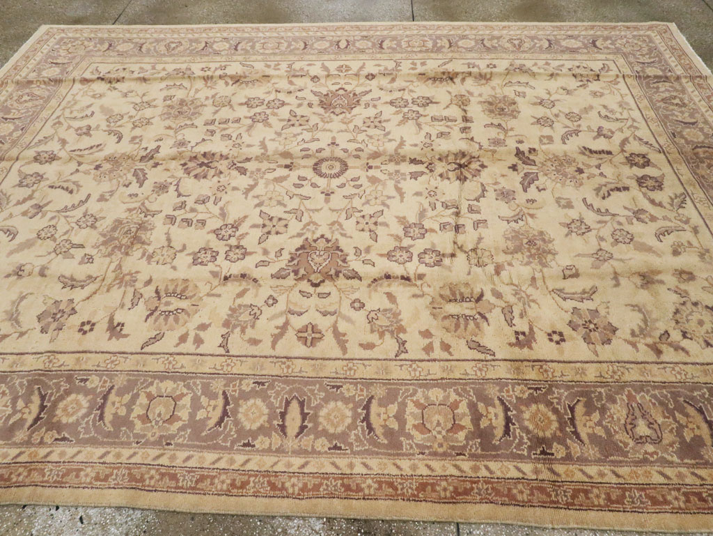 Antique Turkish Oushak Carpet, No.8209 - Galerie Shabab