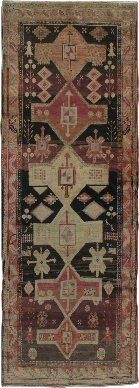 Antique Caucasian Karabagh Runner, No.8227 - Galerie Shabab