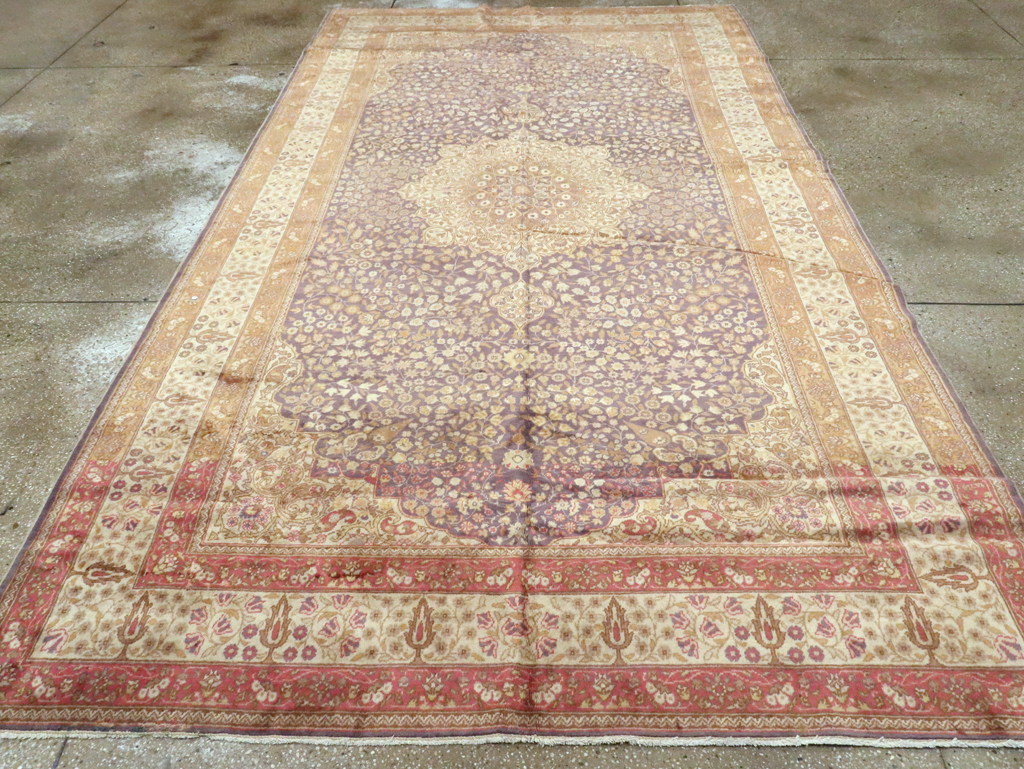 Vintage Turkish Herekeh Carpet, No.8230 - Galerie Shabab