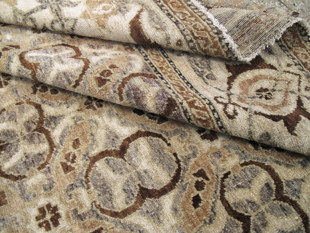 Antique Indian Lahore Room Size Carpet, No.8258 - Galerie Shabab