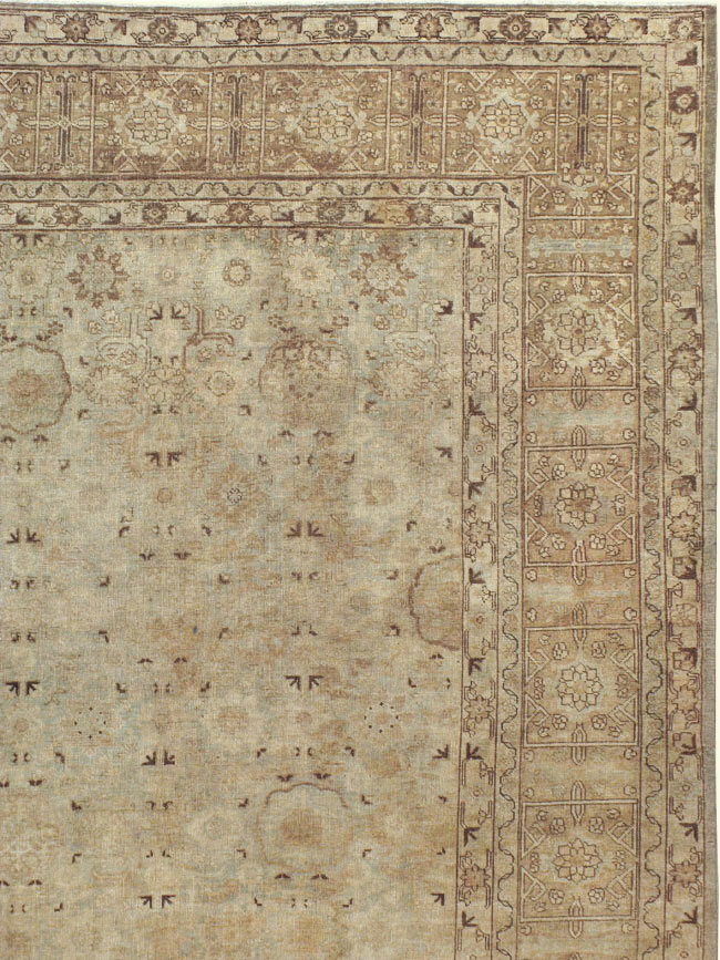Antique Persian Tabriz Carpet, No.8260 - Galerie Shabab