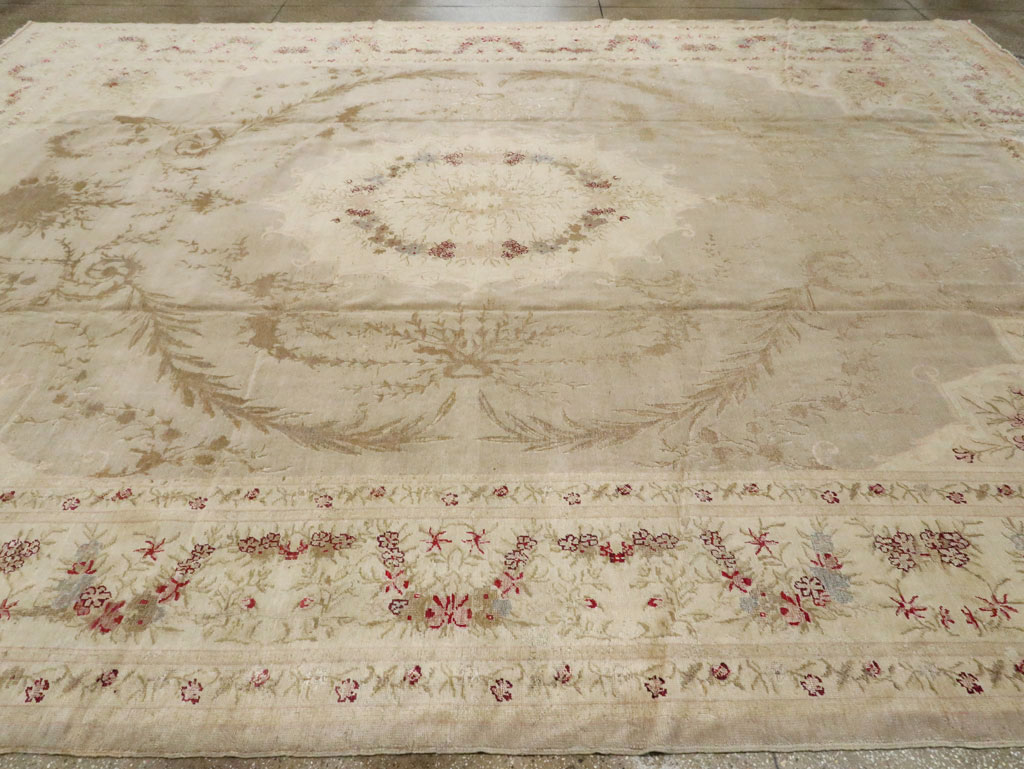 Antique Turkish Herekeh Carpet, No.8269 - Galerie Shabab