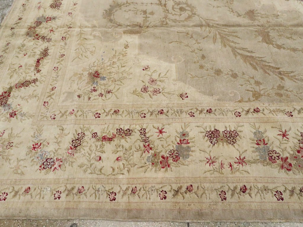 Antique Turkish Herekeh Carpet, No.8269 - Galerie Shabab