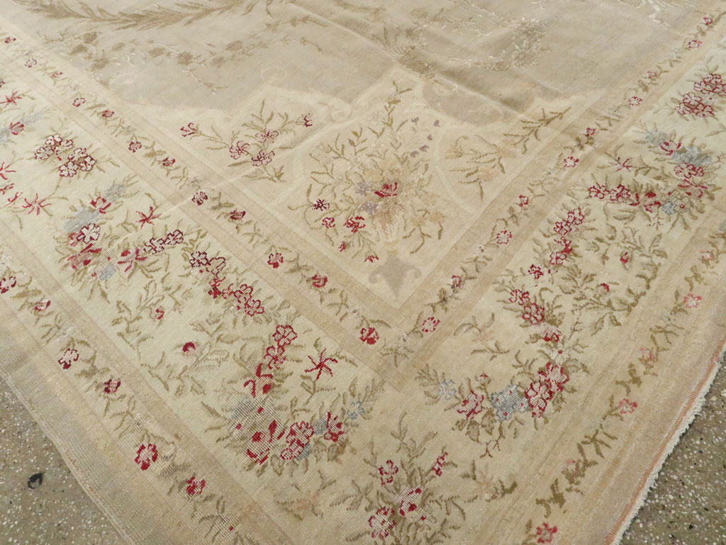 Antique Turkish Herekeh Carpet, No.8269 - Galerie Shabab