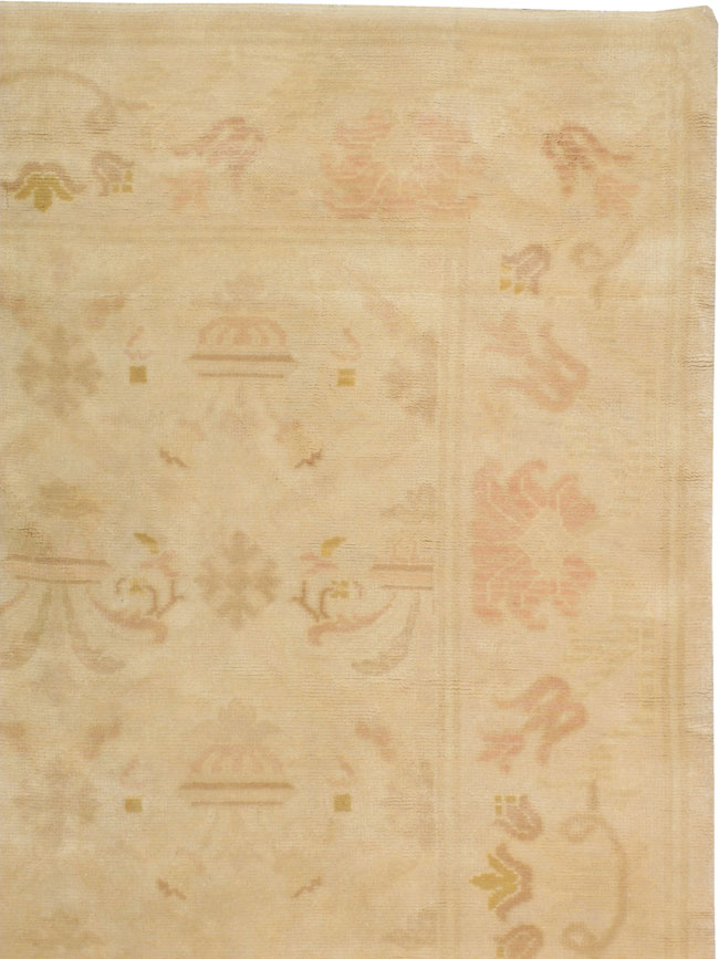 A Cuenca Carpet, No.8276 - Galerie Shabab
