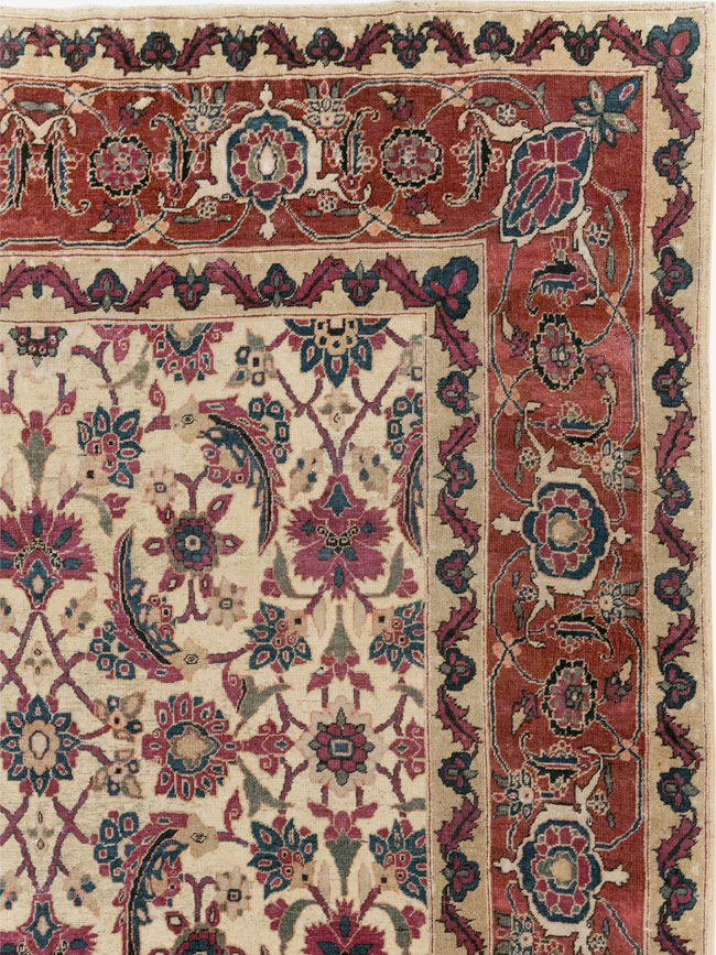 Antique Persian Tabriz Gallery Carpet, No.8295 - Galerie Shabab