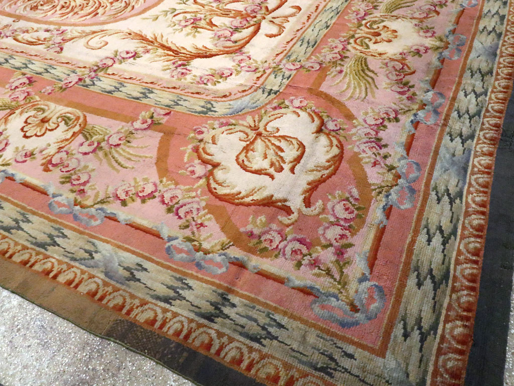 Antique French Savonnerie Carpet, No.8308 - Galerie Shabab