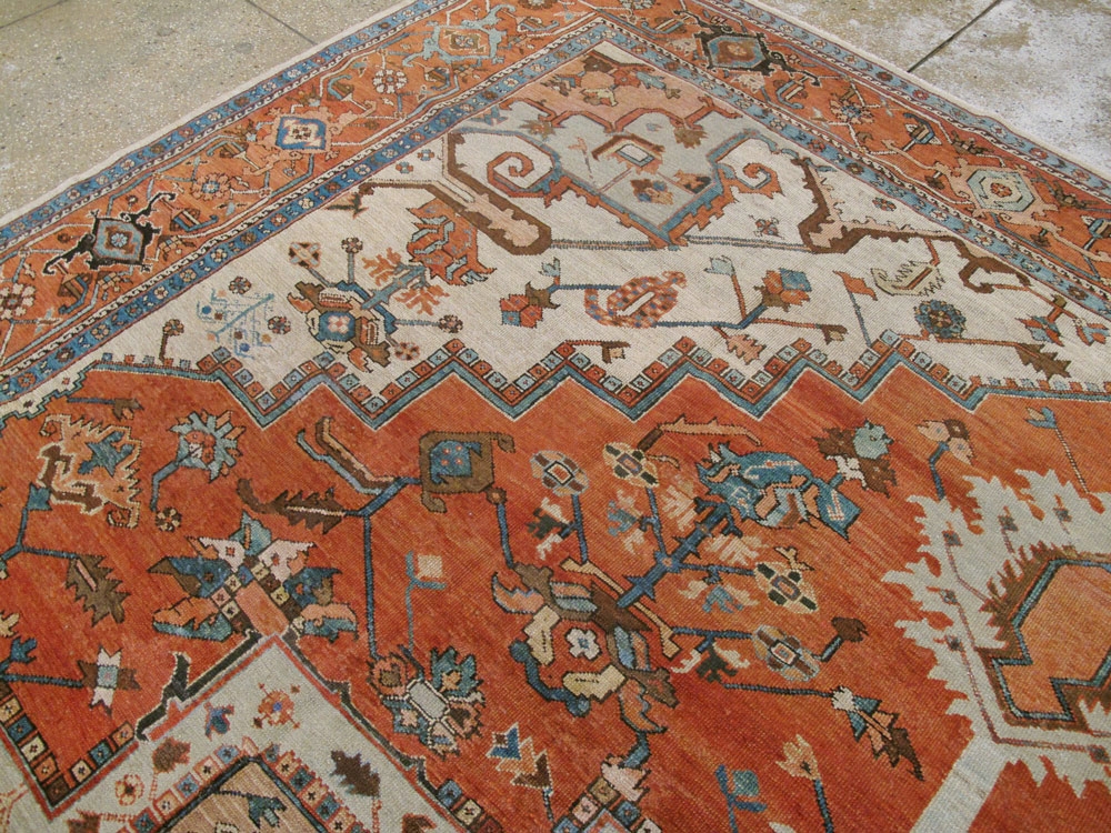 Antique Persian Serapi Carpet, No.8319 - Galerie Shabab
