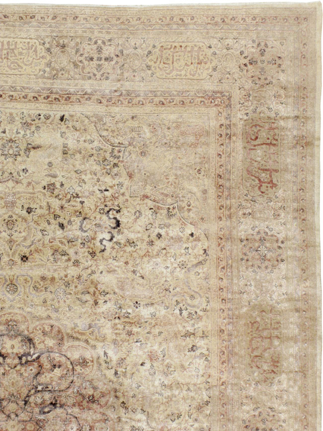 Antique Turkish Sivas Carpet, No.8322 - Galerie Shabab