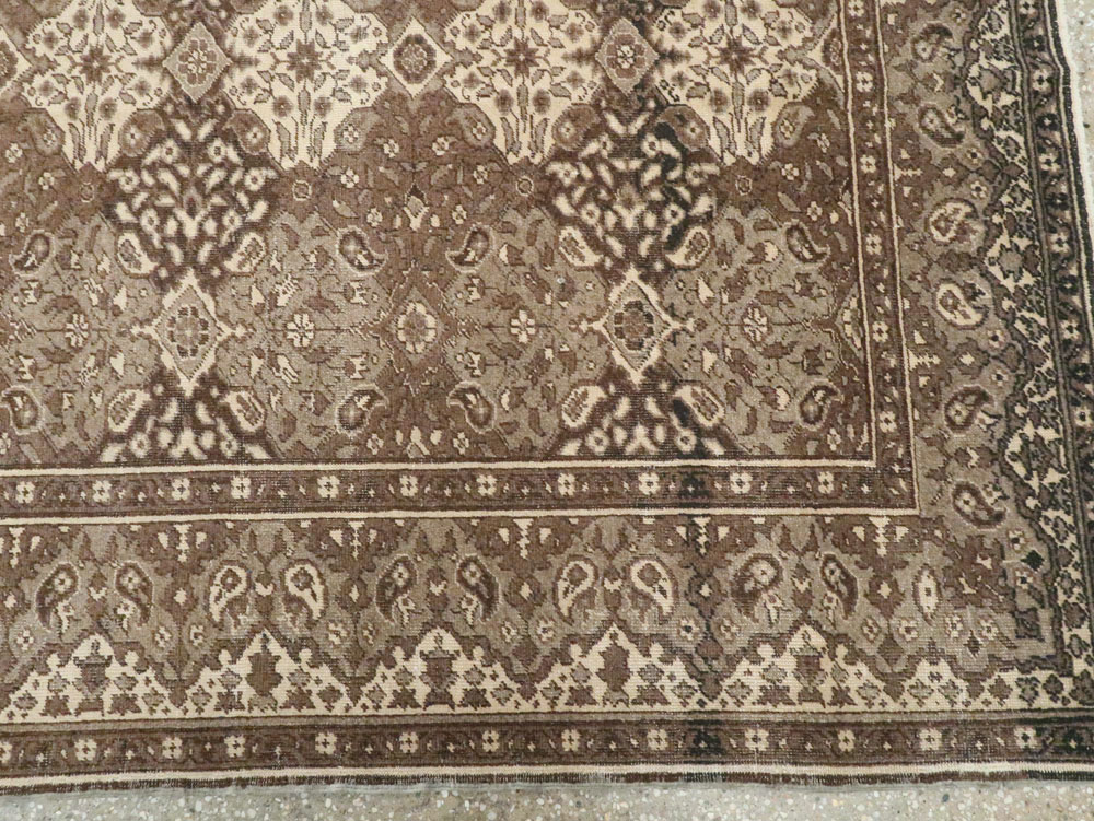 Vintage Turkish Sivas Carpet, No.8327 - Galerie Shabab