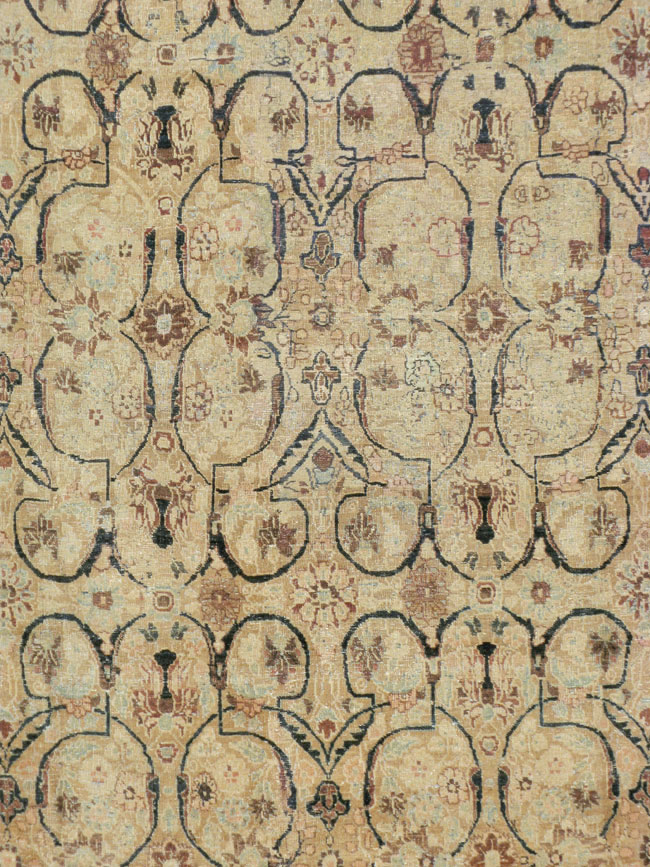 Antique Persian Tabriz Carpet, No.8331 - Galerie Shabab